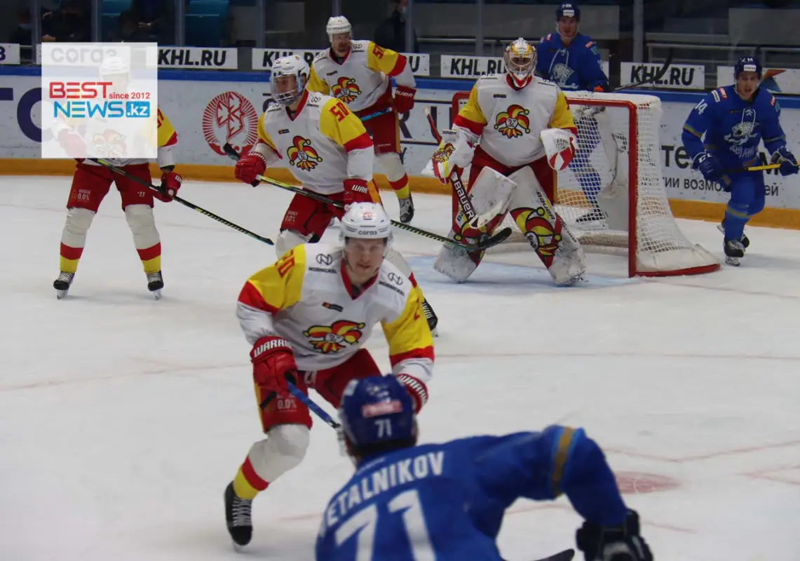 Шут с ними: Барыс позволил Йокериту отыграться с 0:4 и выиграть 