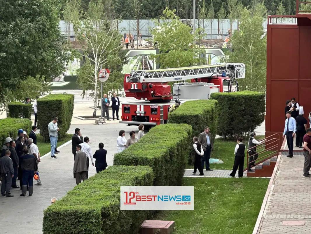 В здании Мажилиса сработало оповещение о возгорании