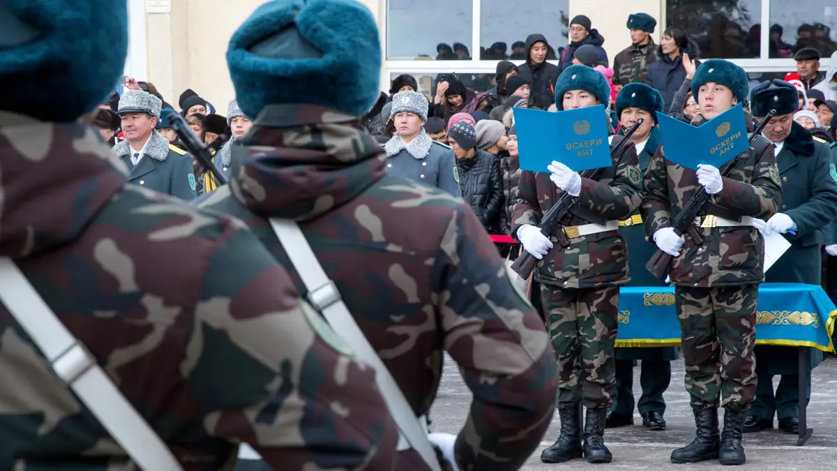 Звонки домой, кредитные каникулы: как в Вооруженных Силах РК повышают престиж срочной воинской службы