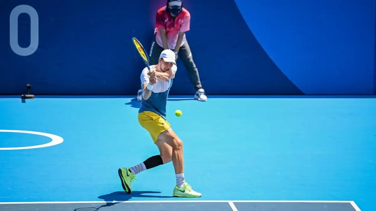 Александр Бублик и Зарина Дияс уступили на старте Олимпиады