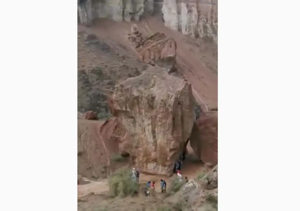 В МОН Казахстана призвали взрослых не рисковать жизнями детей на экскурсиях и отдыхе