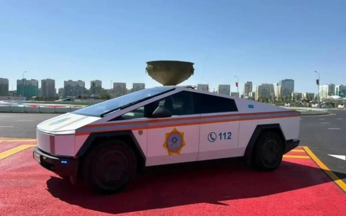 Госорганы Казахстана начали использовать Tesla Cybertruck