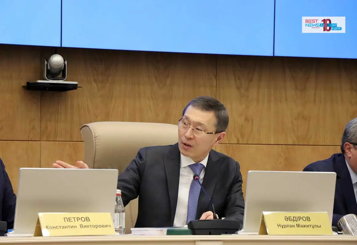 Глава ЦИК Нурлан Абдиров объяснил, почему не дает интервью для СМИ