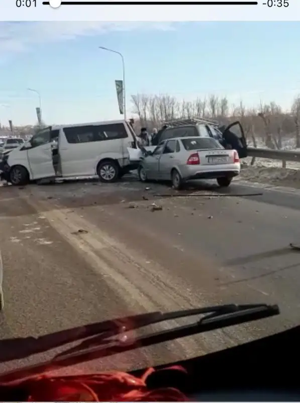 На трассе "Костанай-Тобол" разбились 5 авто, 1 человек поги