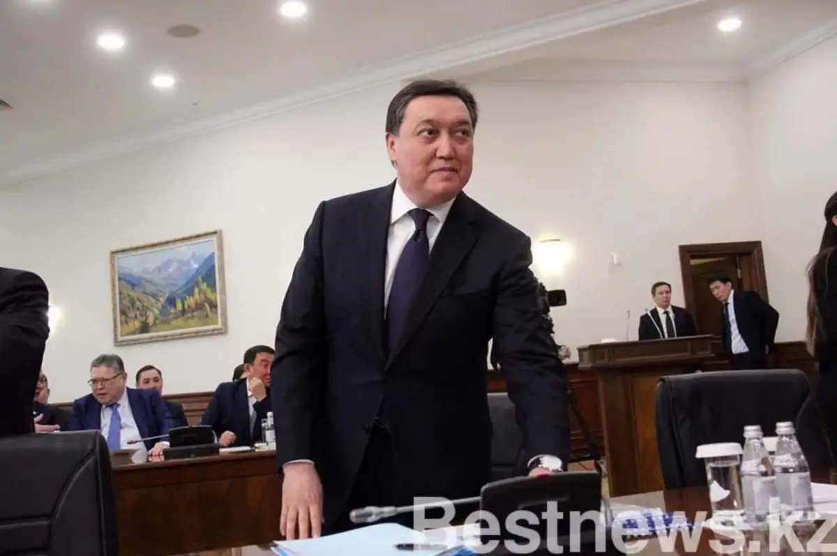 Назарбаев предложил кандидатуры Нигматулина и Мамина 