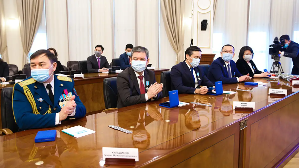 Министра сельского хозяйства РК наградили орденом