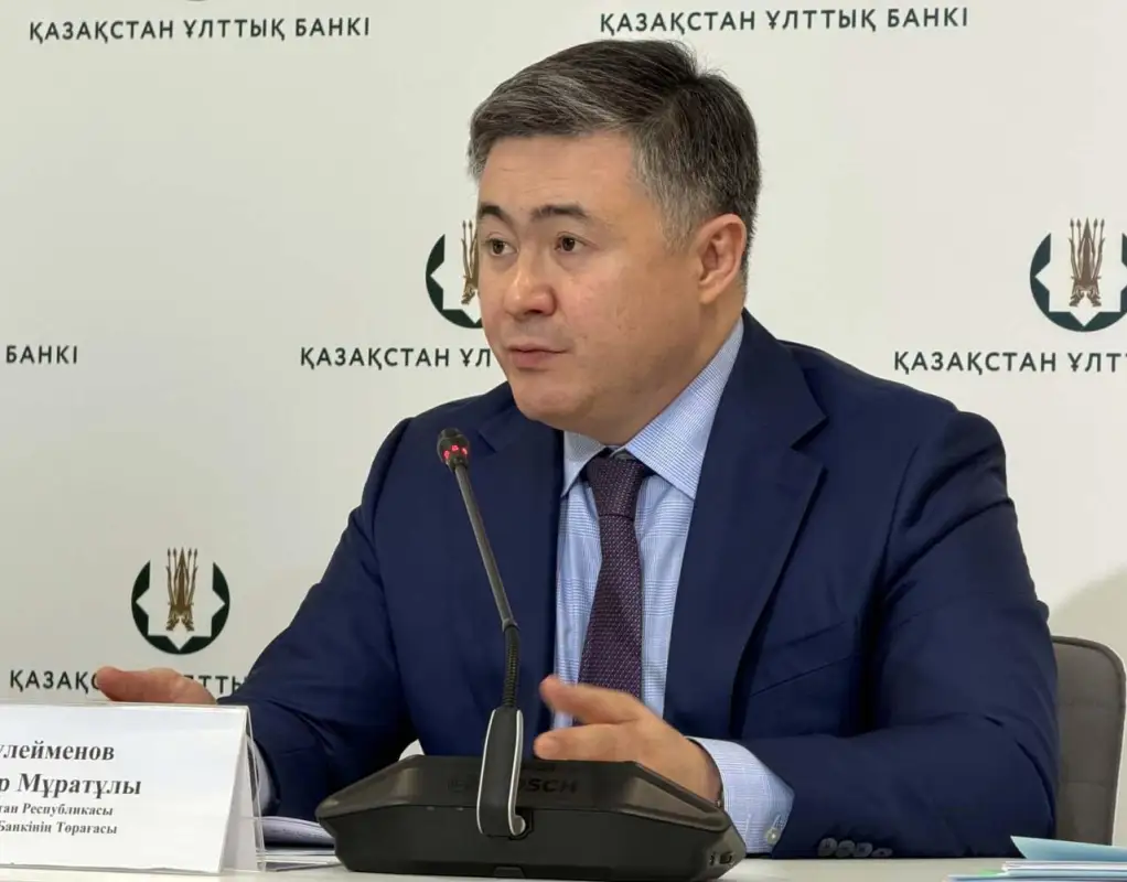 «Нужно перестать думать в долларах» - глава Нацбанка Сулейменов