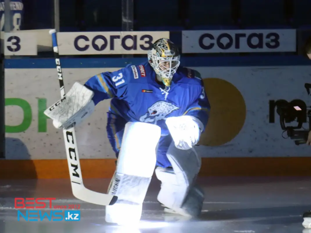 "Ортио уже ловит шайбы": Михайлис рассказал о состоянии вратаря Барыса