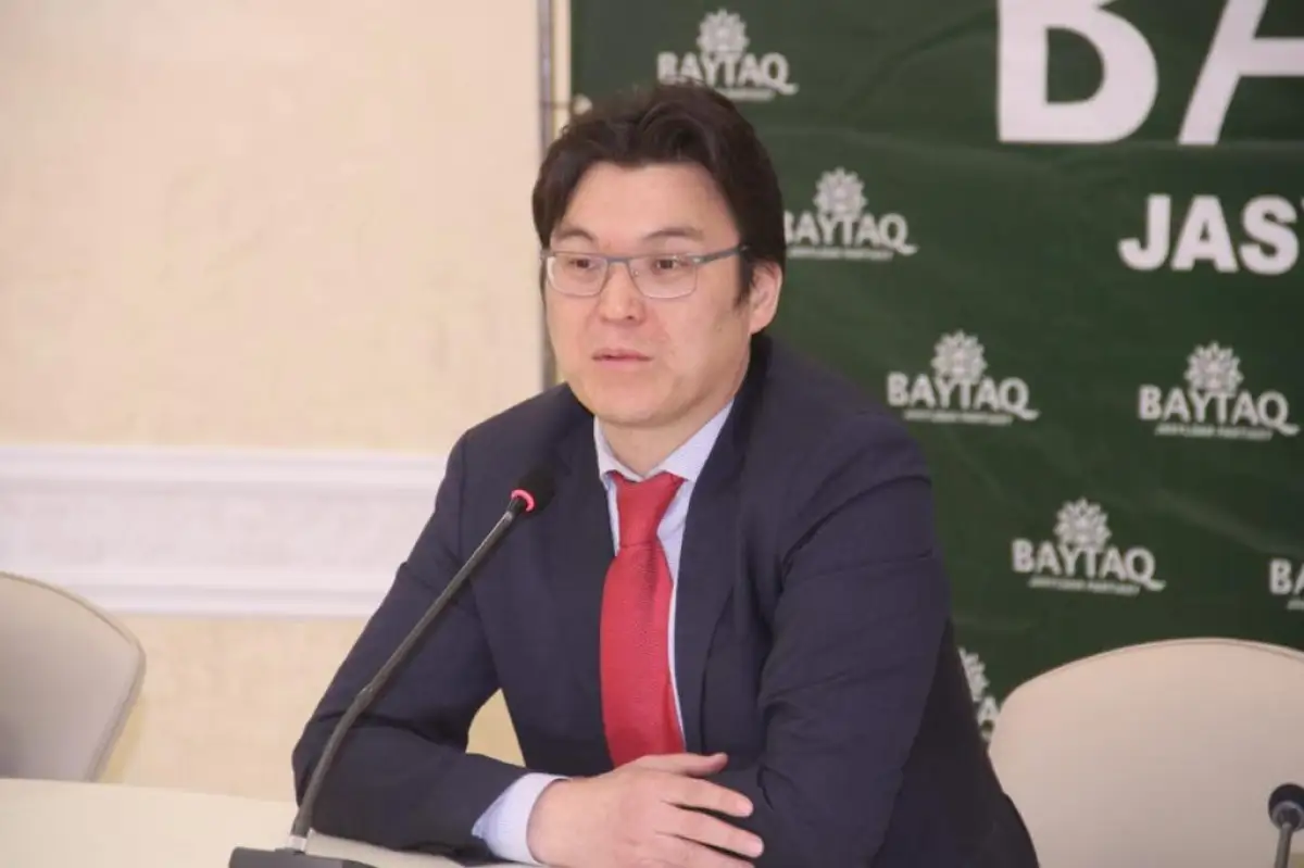«Этому не быть»: лидер партии BAYTAQ прокомментировал слухи о своём исключении