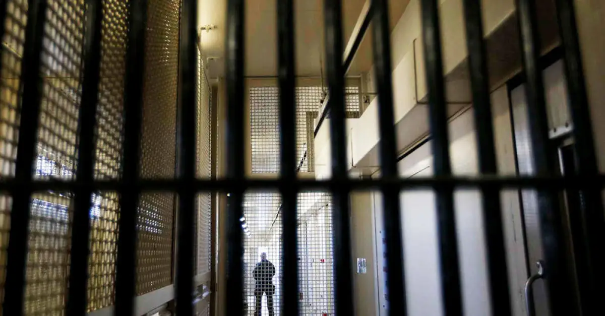 В Шымкенте 60 директоров школ отправили в следственный изолятор