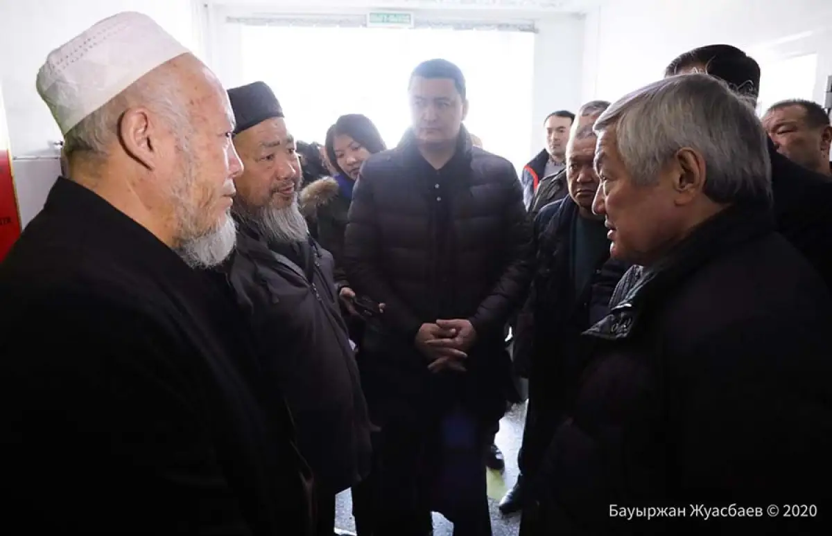 Аксакалы назвали Сапарбаеву причину конфликта в Кордае