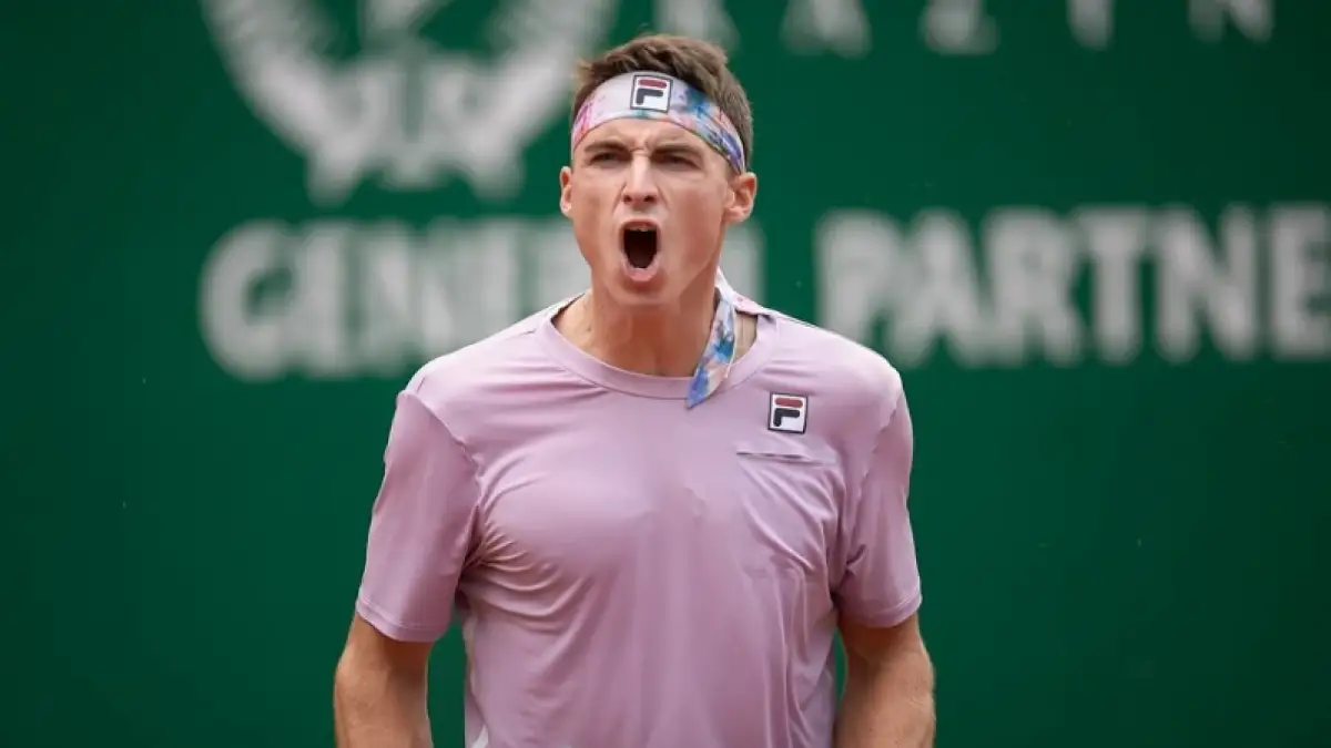 Казахстанец Скатов сотворил сенсацию перед началом Australian Open