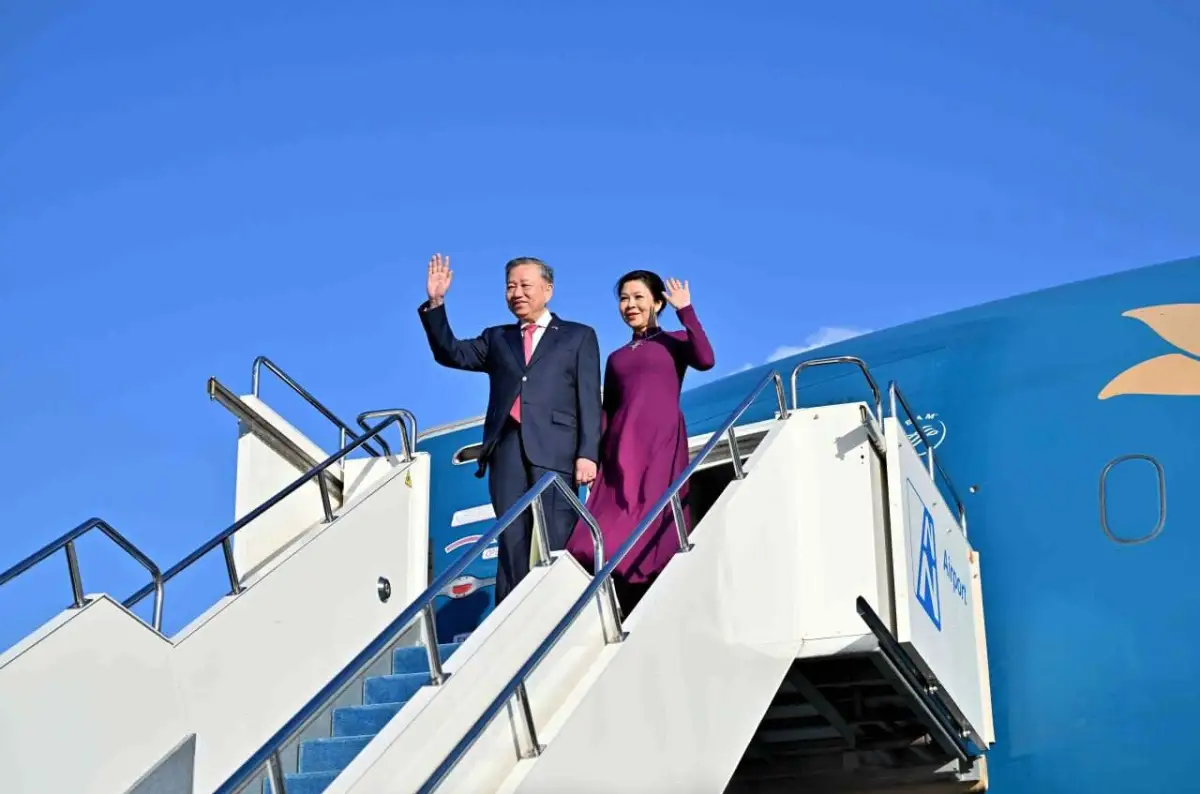 Генеральный секретарь ЦК Компартии Вьетнама прибыл в Астану