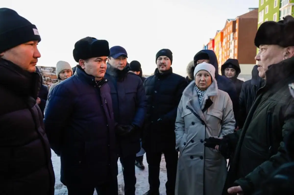 Женис Касымбек поручил ускорить строительство проблемных жилых объектов