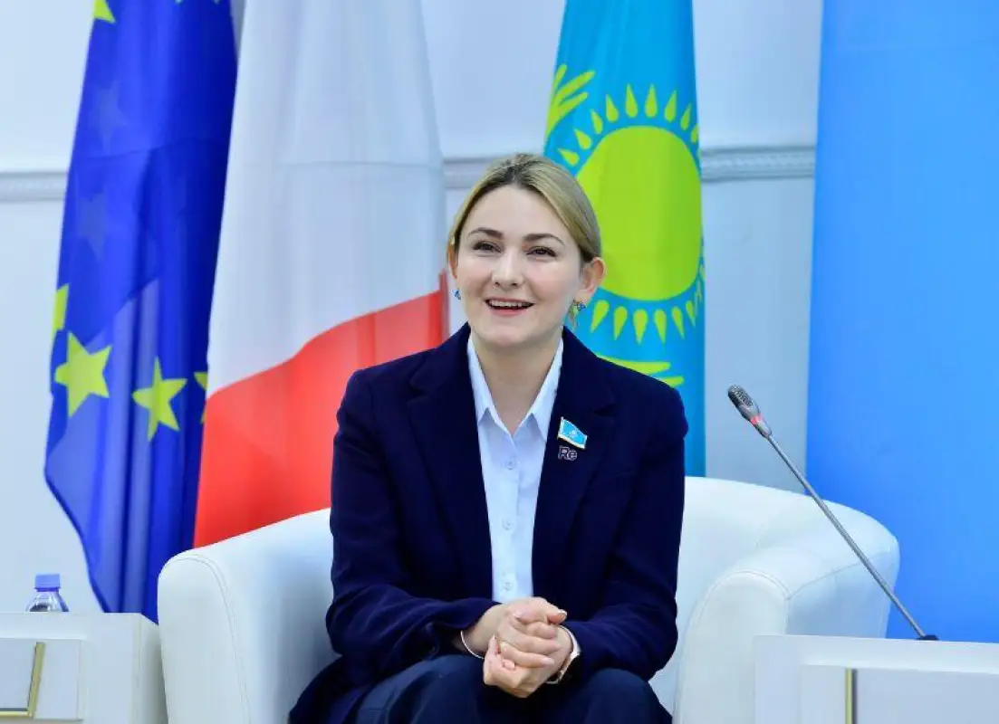 Екатерина Смолякова отмечает день рождения