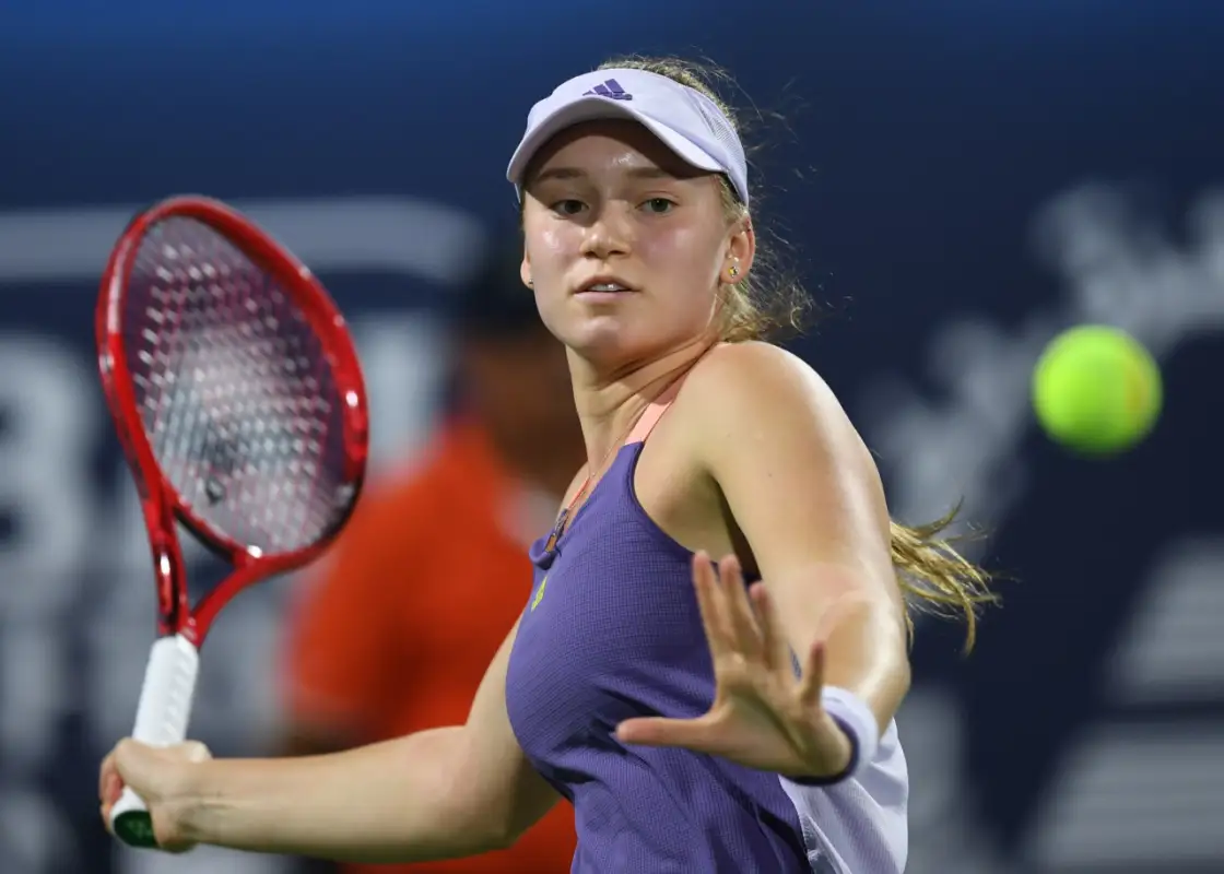 Одна за всех: теннисистка Рыбакина прошла в четвертьфинал Олимпиады2020