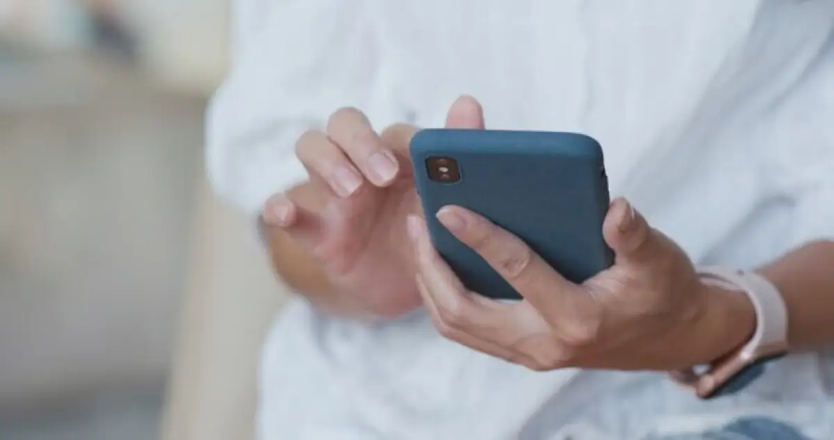 "Всё закономерно": глава МЦРИАП Казахстана прокомментировал рост тарифов сотовых операторов