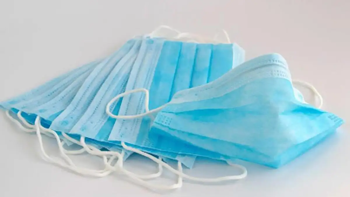 Акимат Нур-Султана сообщил о завозе масок и местах их продажи