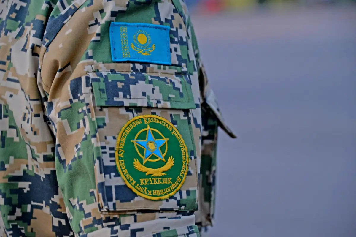 Погранслужба приостановила увольнение военнослужащих в запас