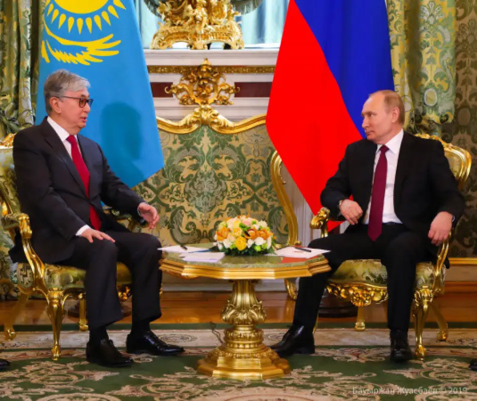 Президент Казахстана обратился с просьбой к Президенту России