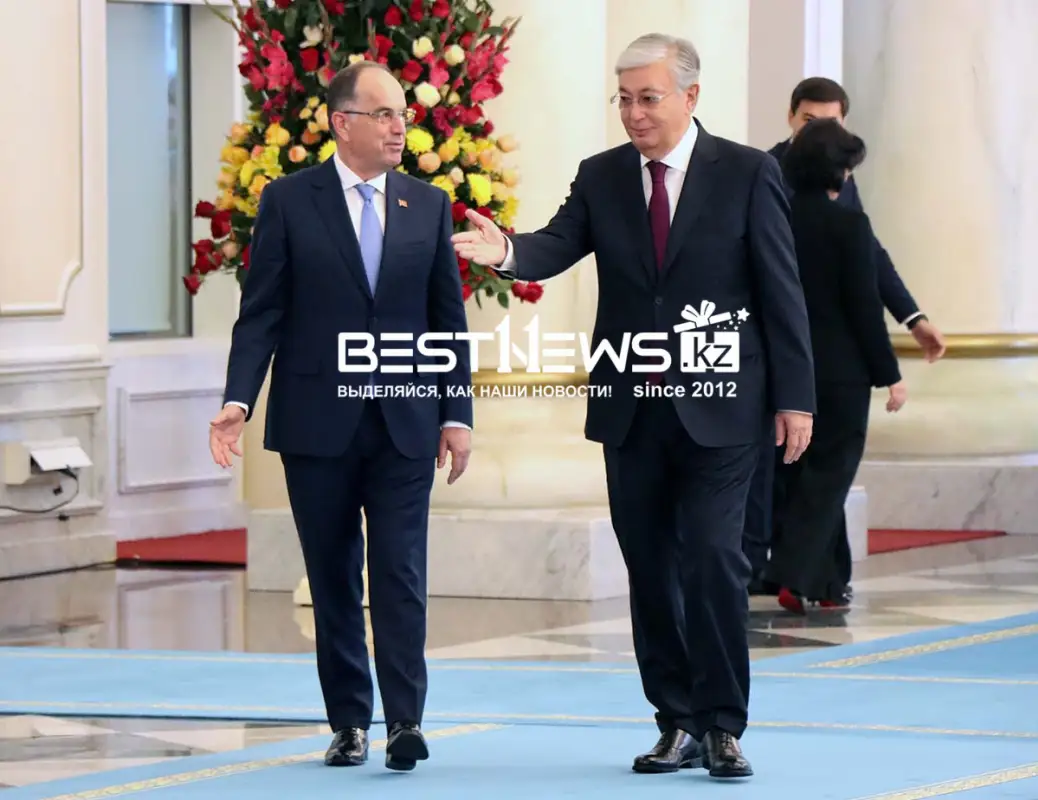 Токаев: «Есть много вещей, схожих между Казахстаном и Албанией»