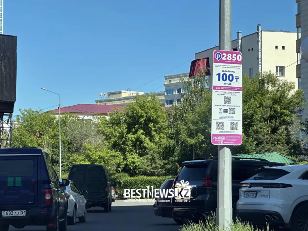 «В некоторых местах платных парковок не будет» - аким Астаны