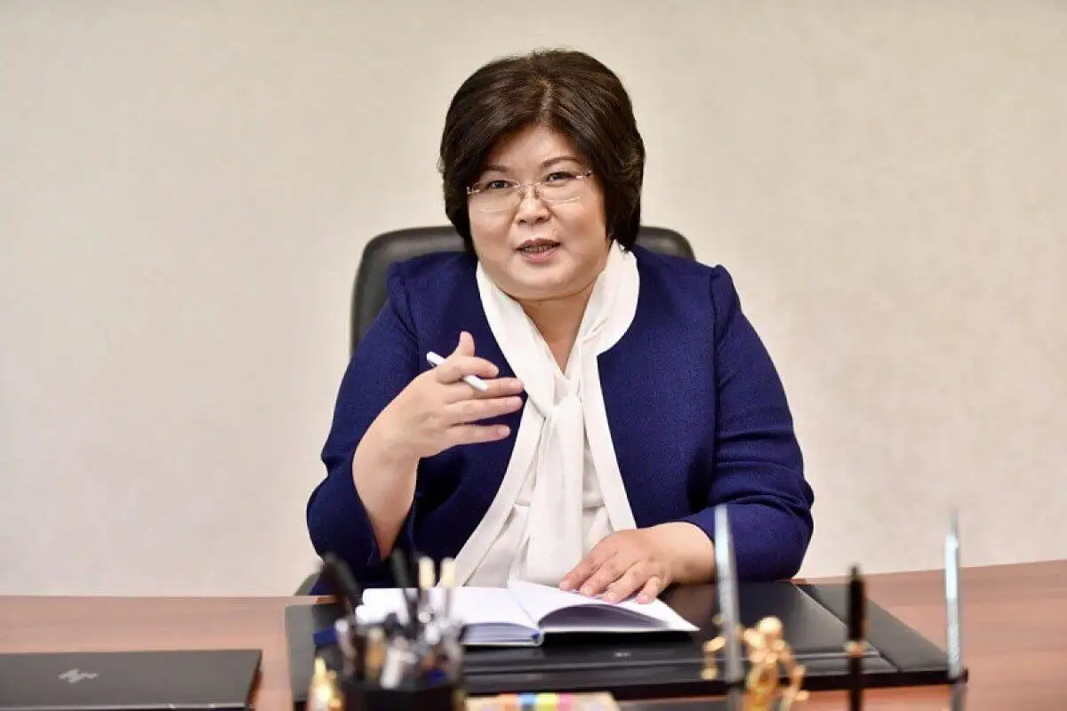 "Предложения граждан касались не только вопроса об однопалатном Парламенте" - Эльвира Азимова