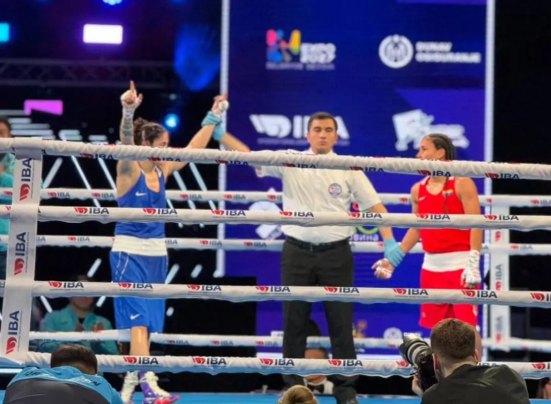 Назым Кызайбай прошла в полуфинал на ЧМ