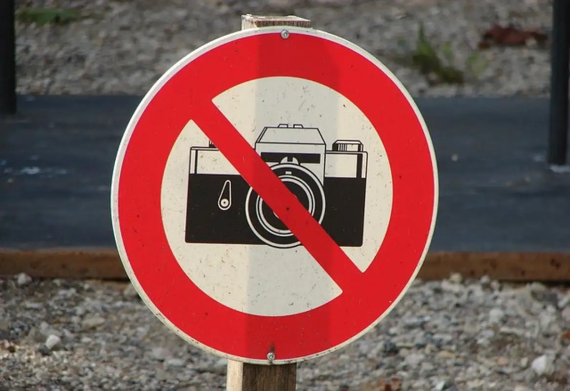 В Казахстане запретили любые съёмки в больницах и на карантинных объектах