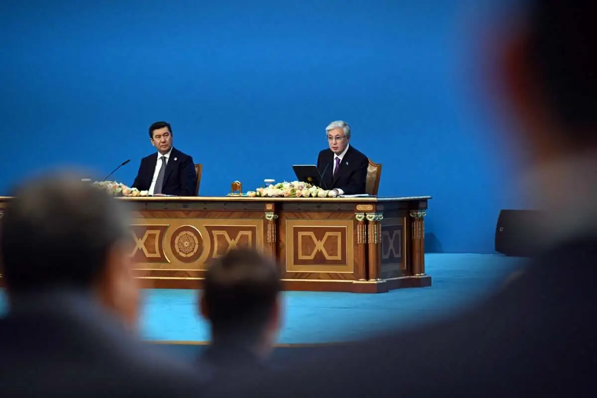 «Нам нужно раз и навсегда прекратить раскалывать общество» - Президент Казахстана