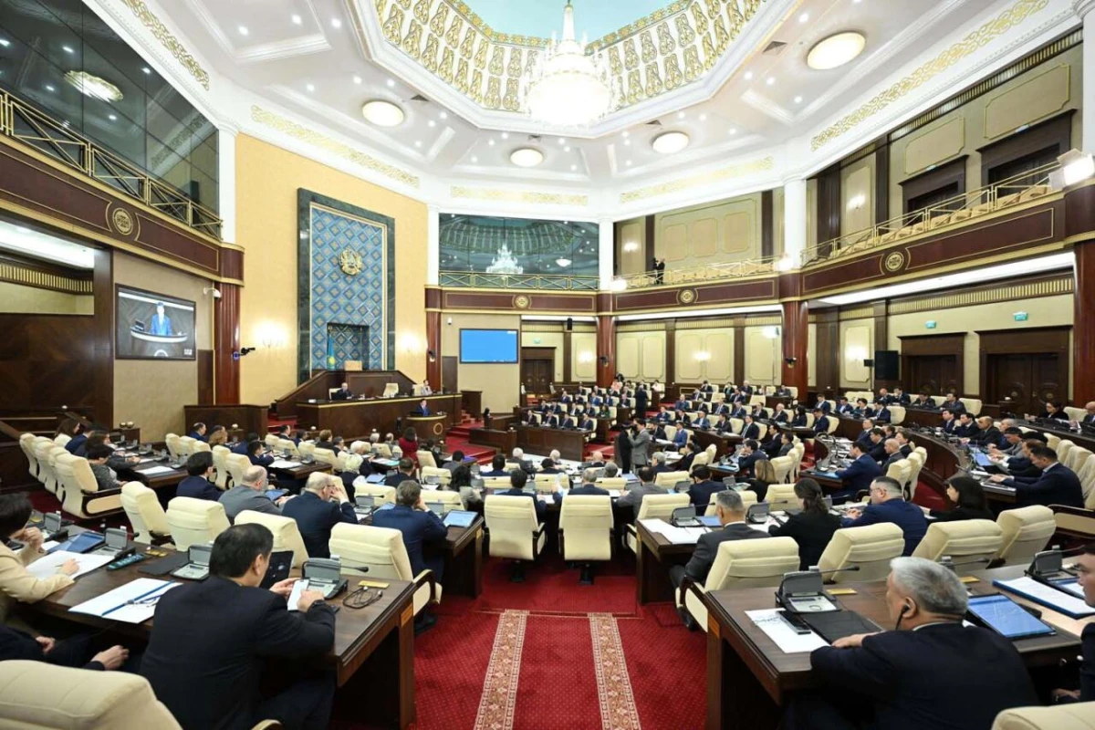 Мажилис Парламента РК завершил свою работу 