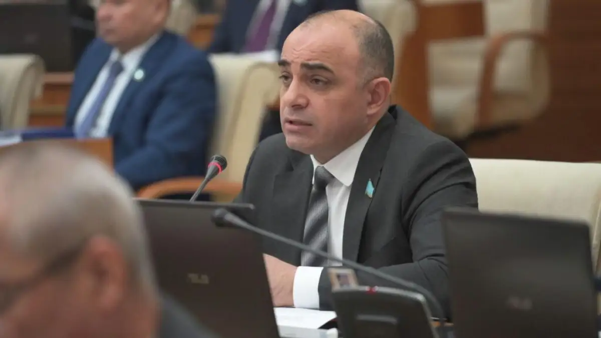 Семей, видео, издевательства над ребенком. Почему дети так жестоки?