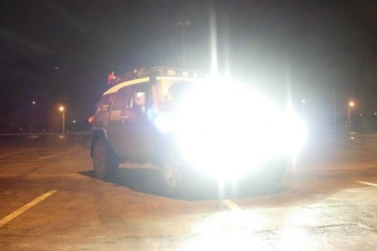 Ответят за ксенон: в Нур-Султане снимают номера за неправильные фары