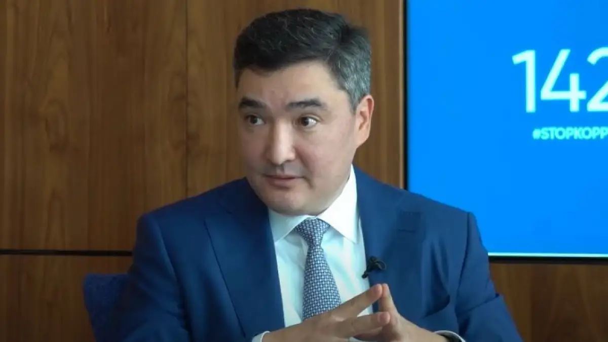 Генерал, юрист, мощная карьера: что известно об Олжасе Бектенове