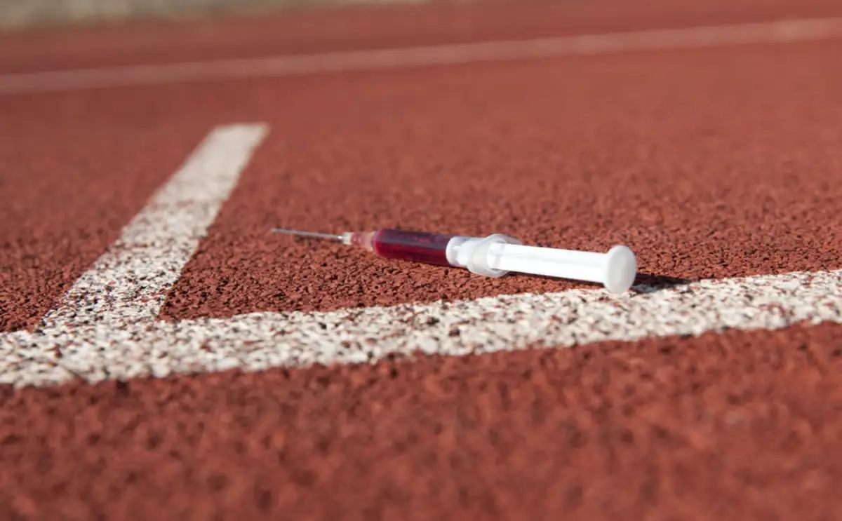 Парламент Казахстана разрешил возвращать квартиры и премии спортсменов, уличенных в использовании допинге