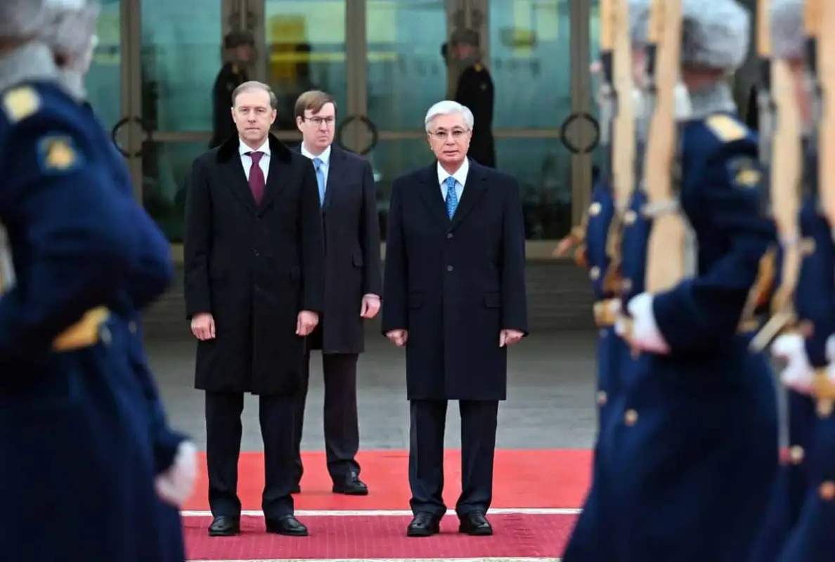 Президент Казахстана прибыл в Москву