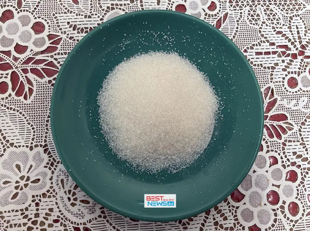 «Максимум, 490 тенге»: Премьер Смаилов поручил установить среднюю цену на сахар