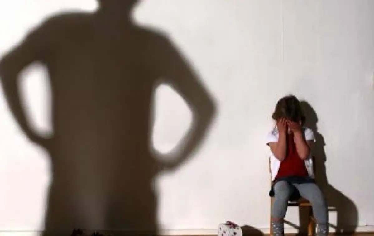 В Казахстане вступило в силу ужесточение наказаний для педофилов