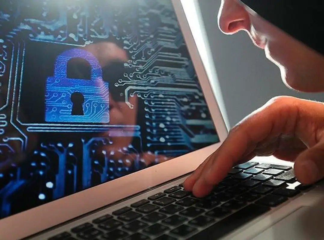 МЦРИАП пока не подтверждает массовую утечку данных казахстанцев