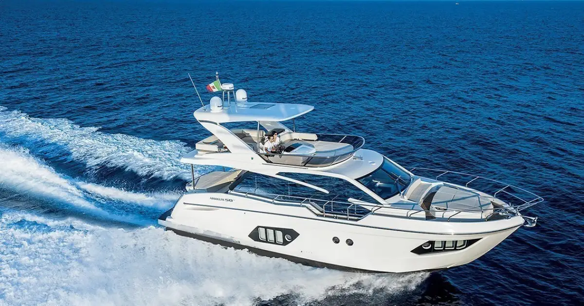 Сигары, яхты, иномарки, недвижимость: установлены налоги для предметов роскоши