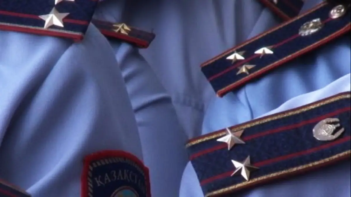 Глава МВД Казахстана назвал качества, которые требуются от полицейских