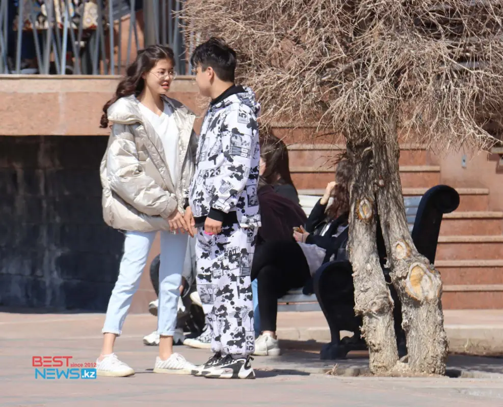 Модницы - как одеваются астанчанки: фото с улиц столицы