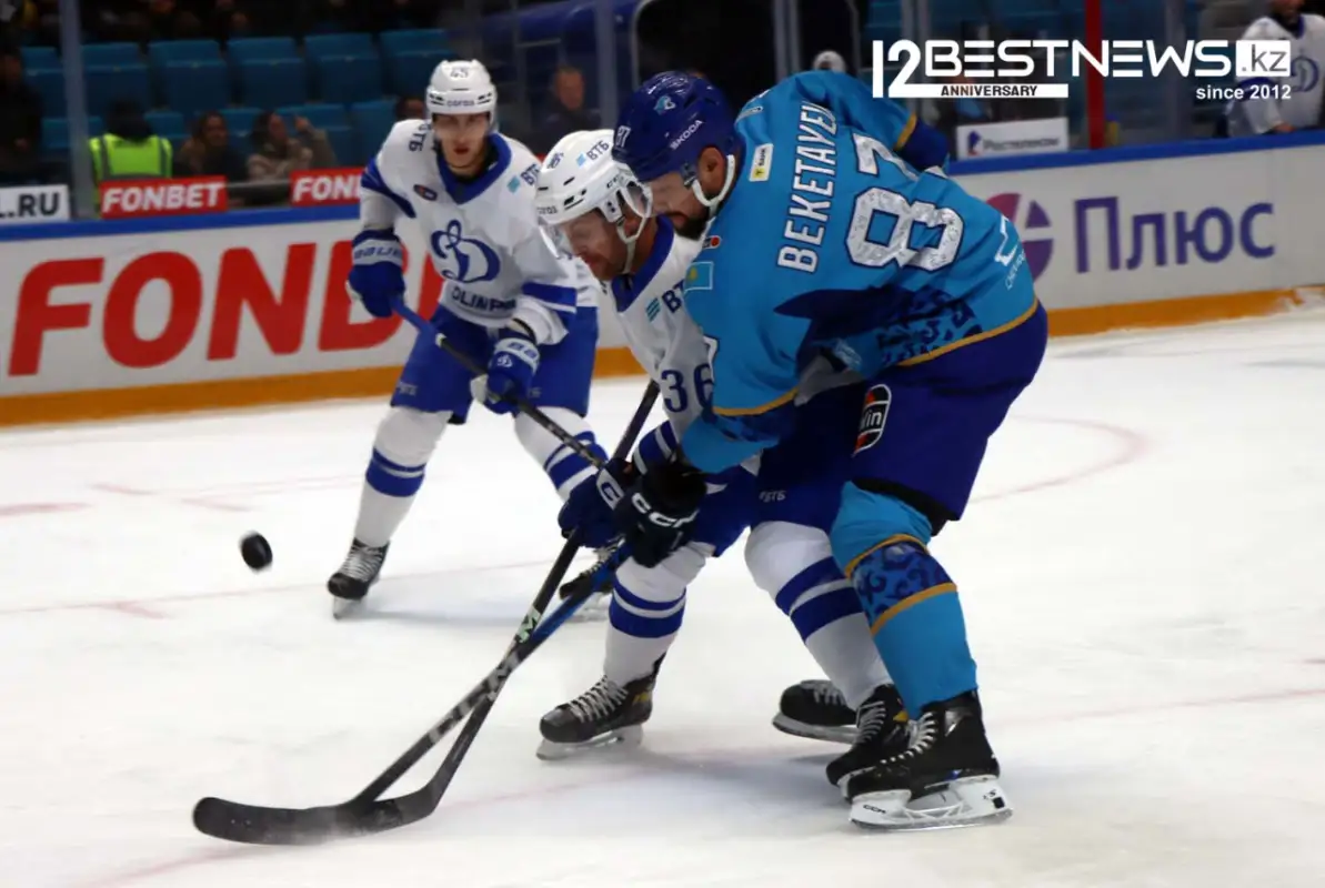 Барыс ответил на шайбы Динамо 