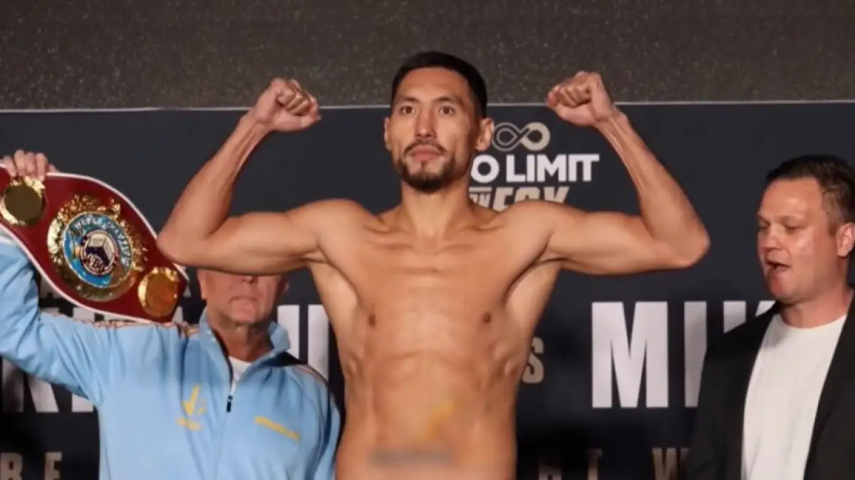 У Жанибека Алимханулы отобрали бой: скандал прокомментировали в Минтуризма и спорта РК