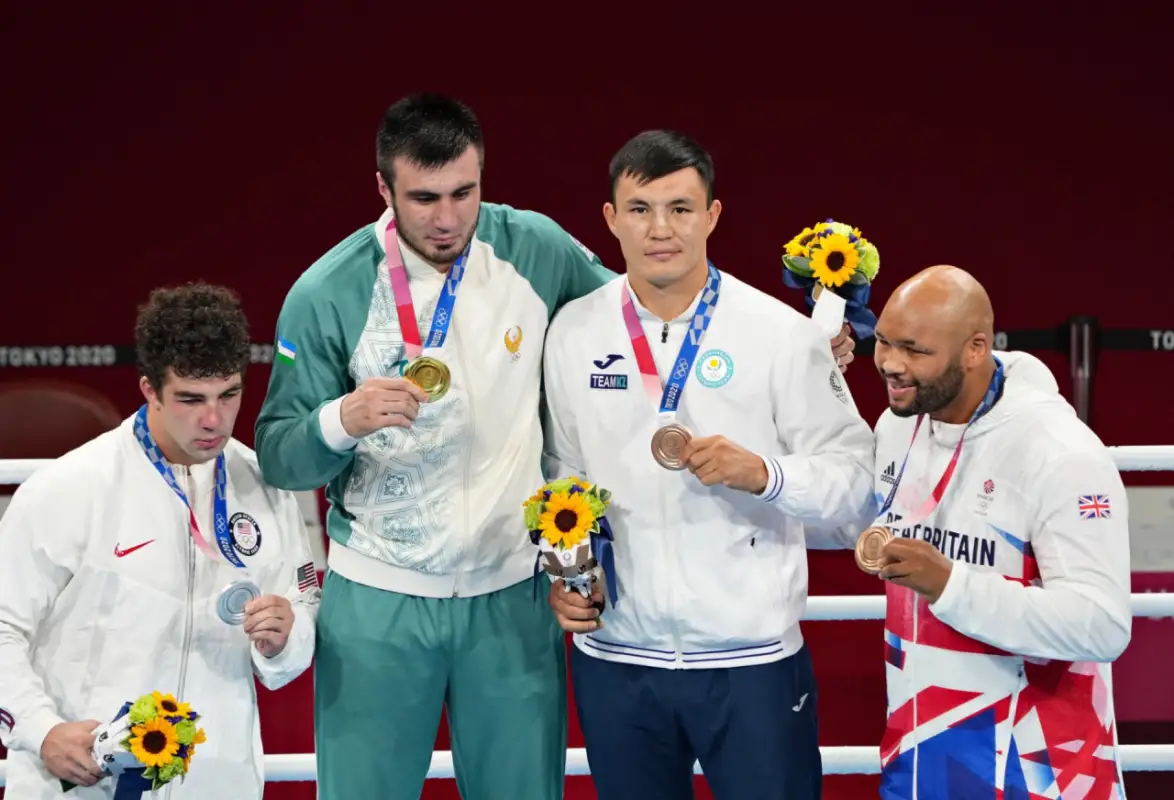 Джалолов и Торрес не сдержали слёз: самое эмоциональное награждение на Олимпиаде в Токио
