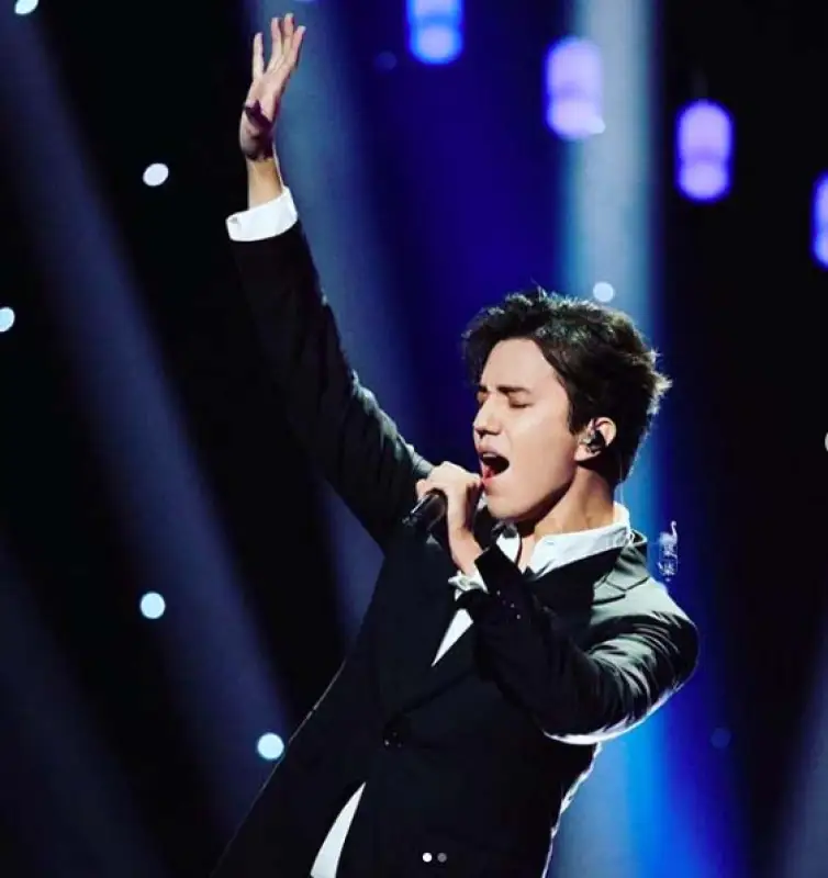 Казахстанцы могут получить льготы при покупке билетов на концерт Димаша в Нью-Йорке