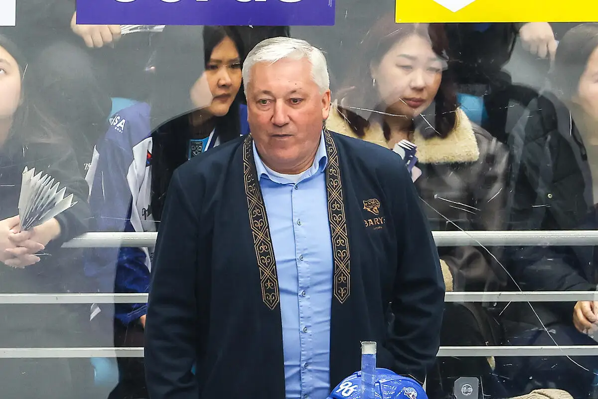 "Барысу нужен сильный вратарь и шесть хороших защитников" - Михаил Кравец