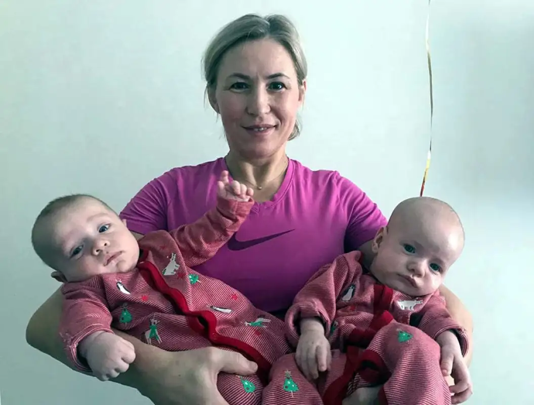 ЭКСКЛЮЗИВ: Легендарная Гюзель Манюрова впервые показала своих сыновей-двойняшек