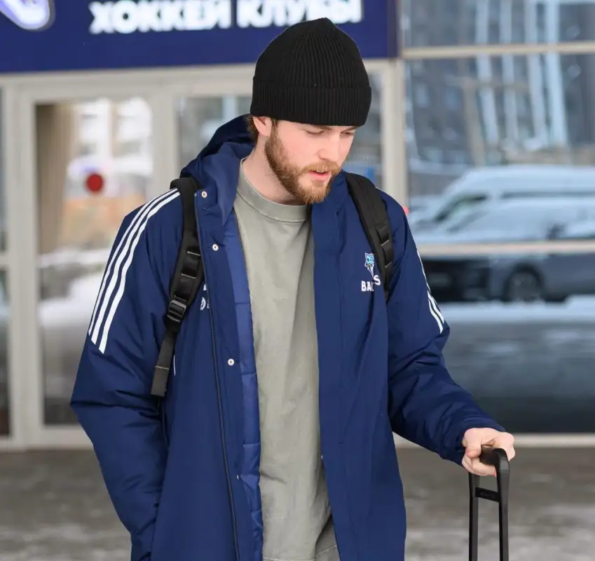 Галимов остался, Уолш присоединился: состав «Барыса» на выездные матчи