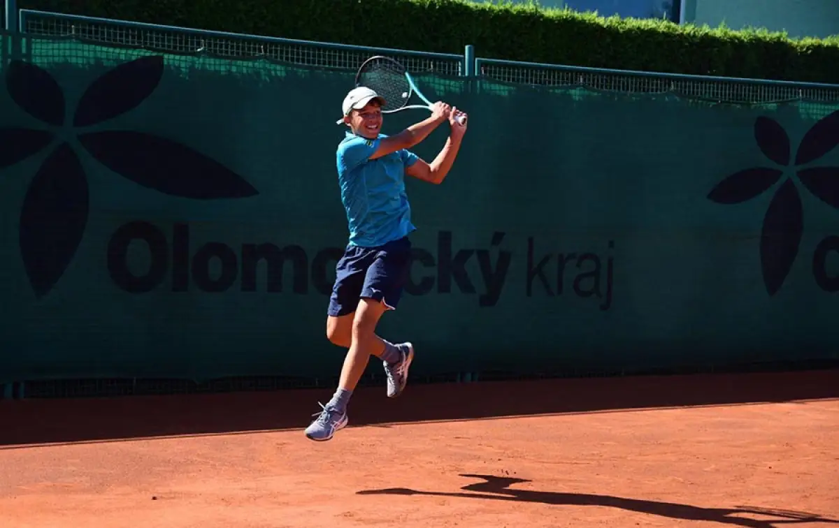 Юниоры Казахстана проиграли Германии в матче за выход в финал ЧМ